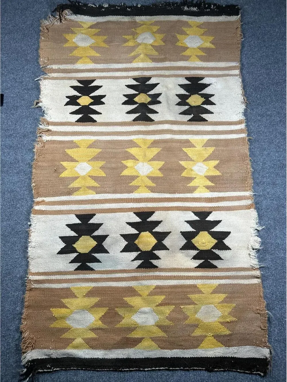 Authentic vintage Navajo Chinle regional style rug